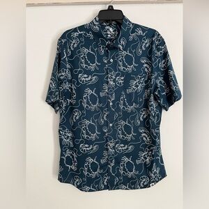 Southern proper size medium crab lobster button down shirt